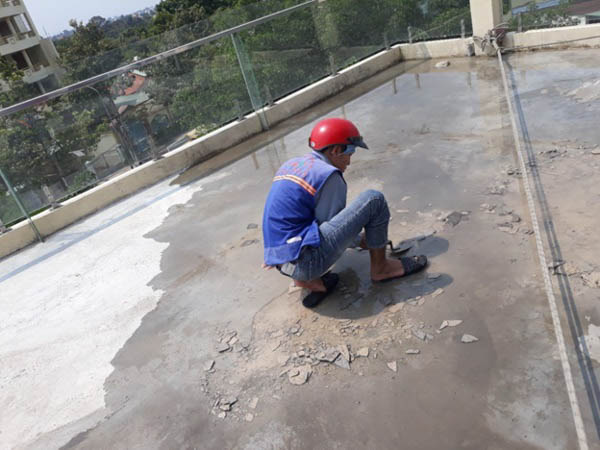 ​​​​​​​Chuẩn bị bề mặt thi công chống thấm sân thượng